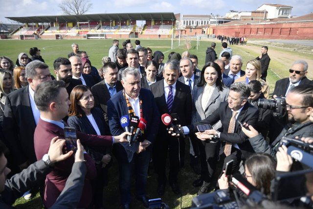 Gençlik ve Spor Bakanı Yeni bir stadyum yapılacağı müjdesini verdi